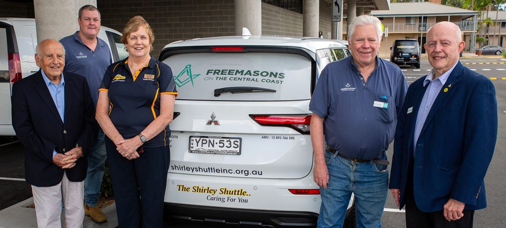 Freemason on the Central Coast donate Vehicle to Shirley Shuttle